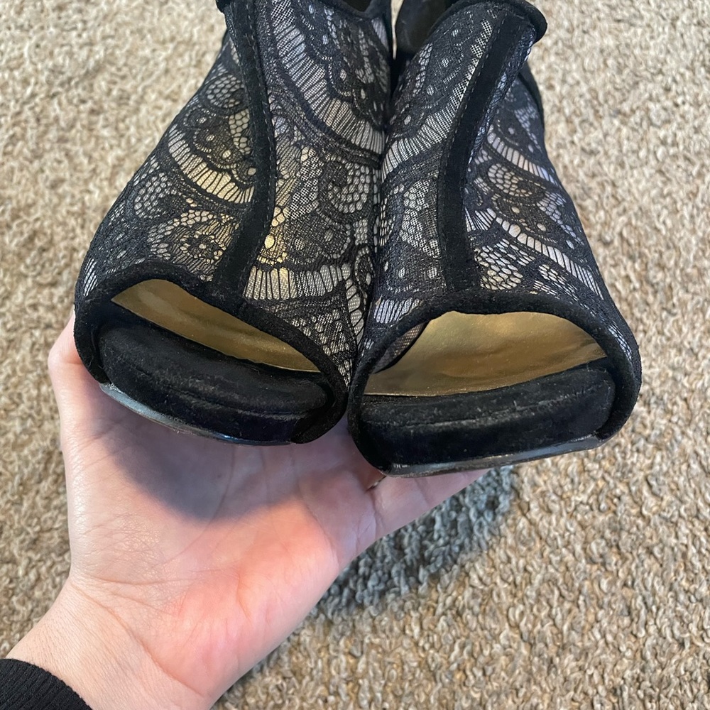 Women’s lace cage heels - Picture 6 of 10